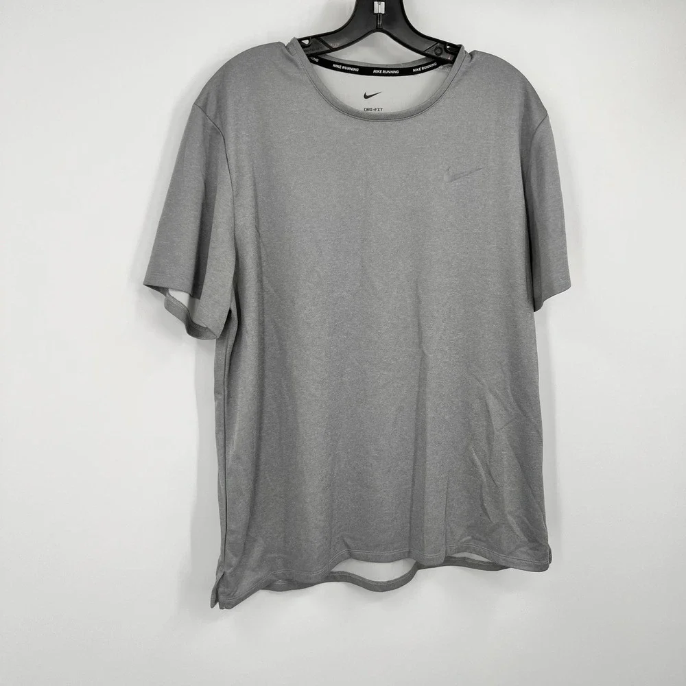 Nike Running Dri-FIT Shirt Mens Large Grey Short Sleeve Training Tee DV